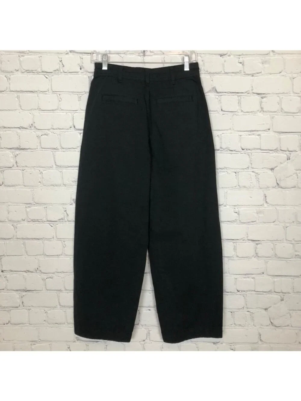 NWT Everlane The Everywhere Pant Size 0 Black Barrel Leg